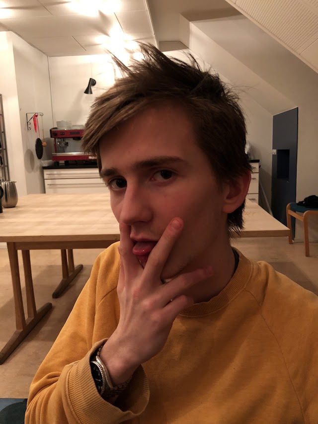 A R C H
