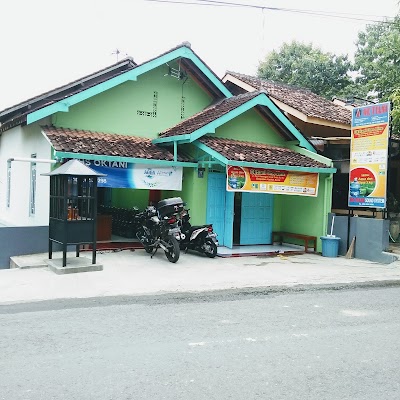 Photos of bengkel rumah oktiani