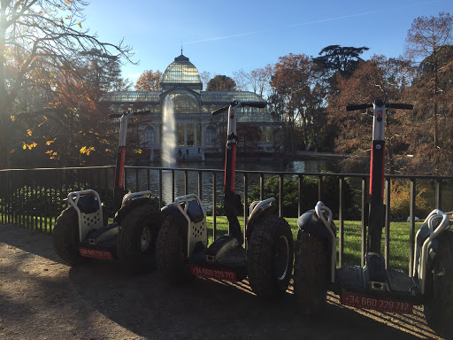 Retiro Magic: Segway, Karts, Actividades al Aire Libre - Thumbnail