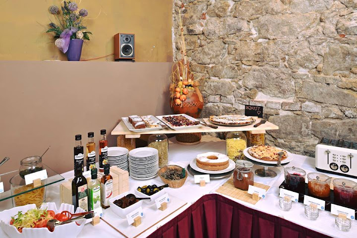 Restaurace La Cave Tábor by null