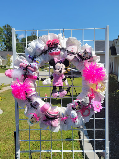 M'E Diaper Cakes and Wreaths LLC
