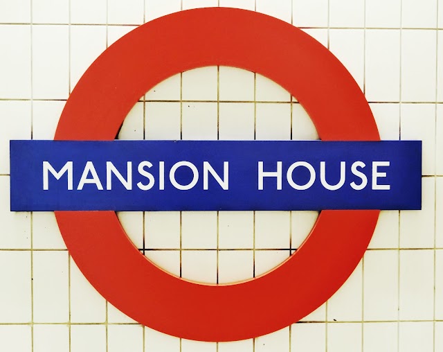 Mansion House London Underground Station