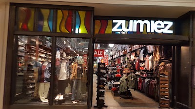 Zumiez