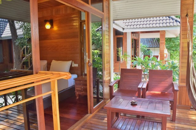 Pen's Bungalow (เพ็ญ บังกะโล) | Koh Phangan