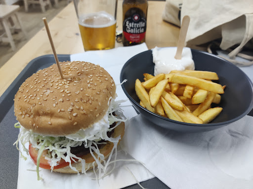Mel Vegan Fast Food (La Marina) - Thumbnail