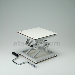 Photo n°1 de At Serim, fabricant français de tables élévatrices, supports élévateurs et matériels de laboratoire à Sainte-Consorce (Fournisseur de matériel de laboratoire)