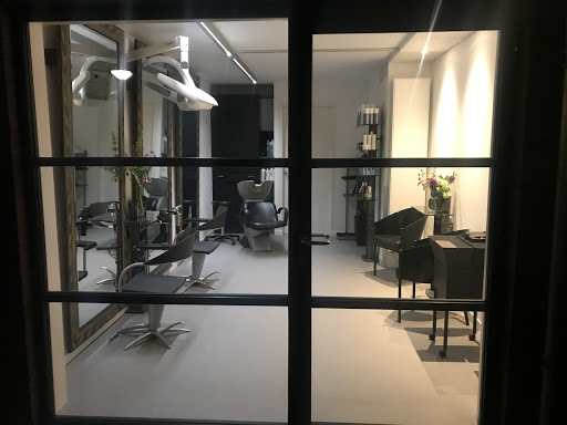 Hairstyling Mirjam