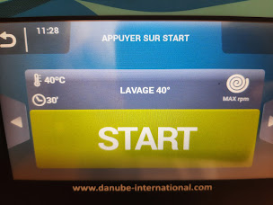 Photo n°12 de Laverie Centrale parc d'activités Argelès Sur Mer. à Argelès-sur-Mer (Laverie automatique)