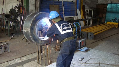 Photos of Taller industrial Bol&iacute;var Ltda
