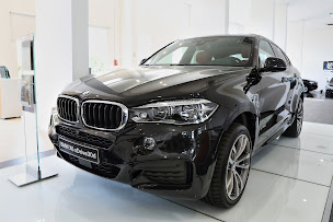 Photo n°5 de BMW STATION 7 - SELLENS à Marseille (Concessionnaire BMW)