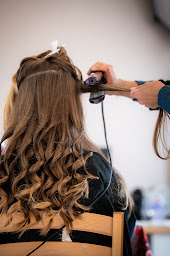 Photo n°6 de Instant Chrysalide à Saint-Castin (Salon de coiffure)