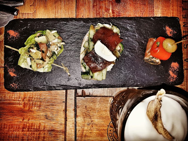 Bottega Wine & Tapas