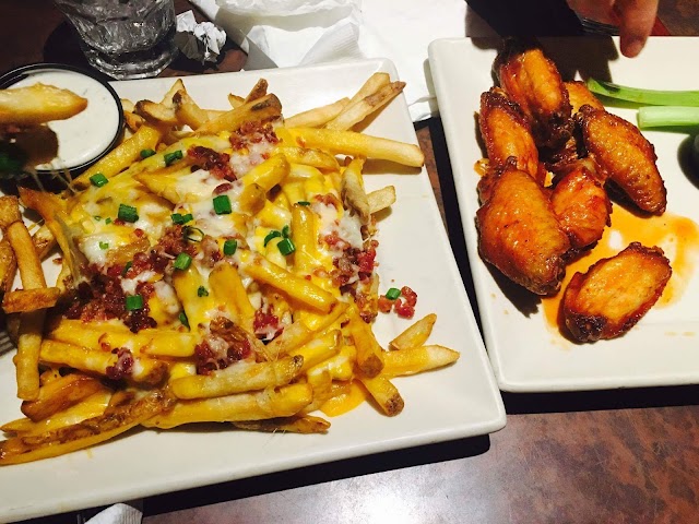 New Deck Tavern