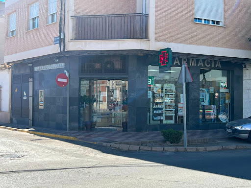 Farmacia Antonio Rivera - Thumbnail