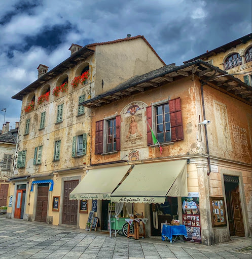 Pan&vino gelateria Gallery - Italy