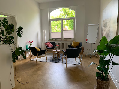 Dr. Tamara Thomsen Kalenberger Graben 7, 31134 Hildesheim, Deutschland