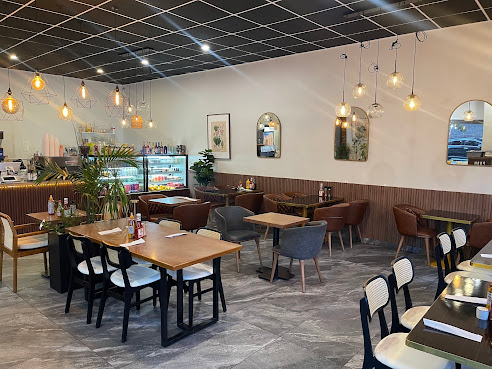 Park Cafe & Eatery by null