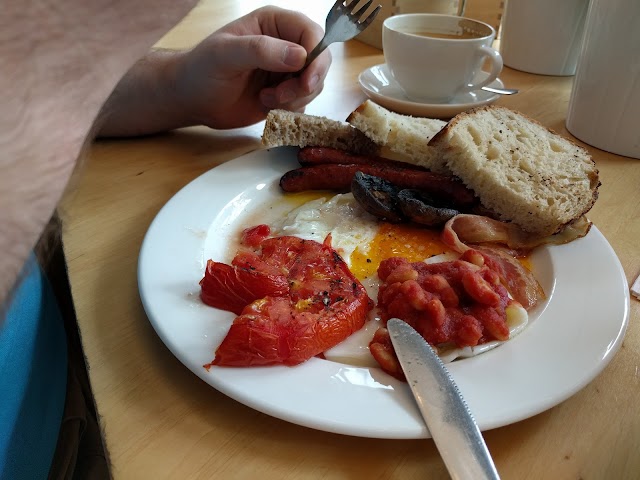 Di Cafe Deli