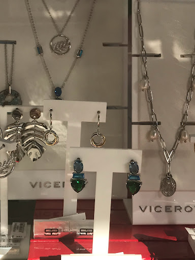 La Singular - Visual