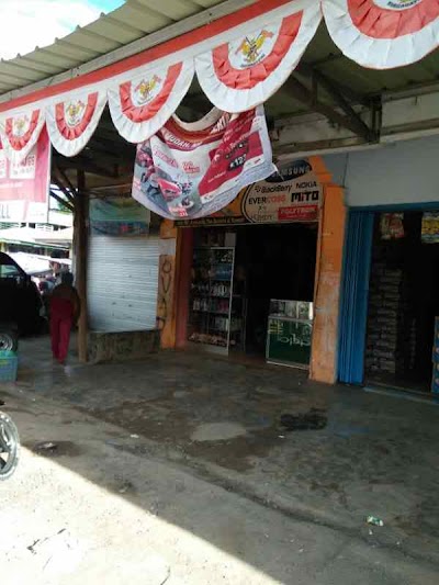 clothing-store