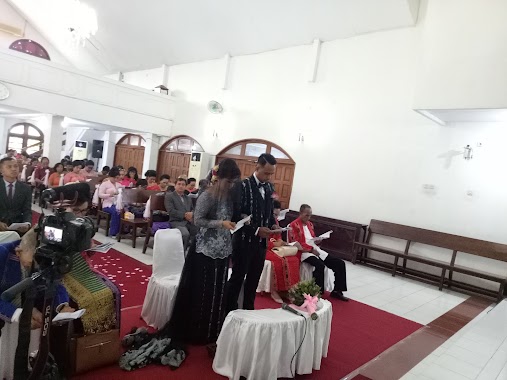 GPIB Penabur, Author: Mike Saragih