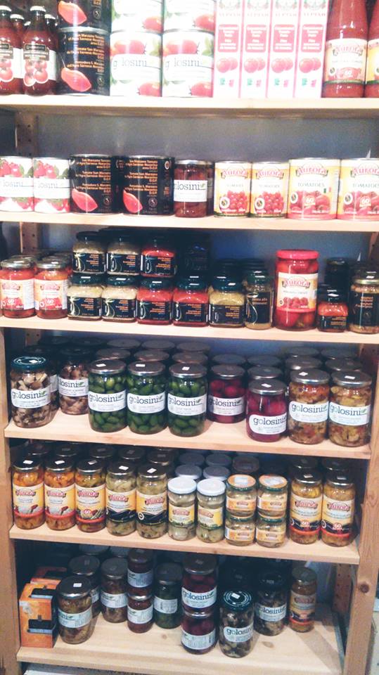 No Quarter Deli & Market