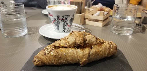 Caffe' Divino - Visual