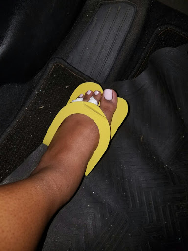 Oh Yeah Nails - Visual