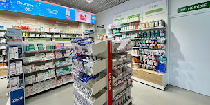 Photo n°9 de Pharmacie Valentin CC Carrefour à École-Valentin (Pharmacie)