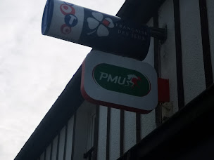 Photo n°15 de Le Funky Bar/Brasserie/Tabac/FDJ/PMU/Mondial relay/Nickel à Rouen (Café)