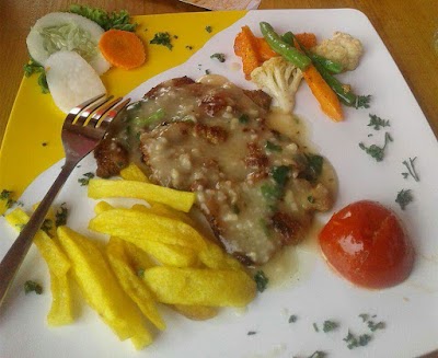 Photos of Mo2'S Delights