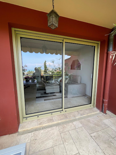 Servibat Nice : Fenêtre, Store, Vitrerie / Miroiterie, Porte et Moustiquaire