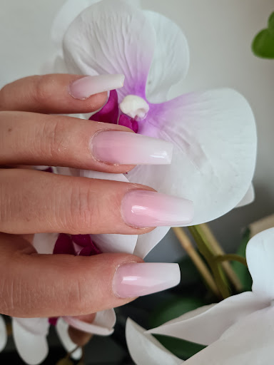 KEN Beauty Nails - Thumbnail