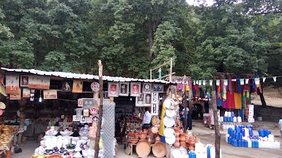 Photos of Les Magasins de poteries (Afakhar), Yakouren, Source D'eau Naturelle Yakouren, Thala