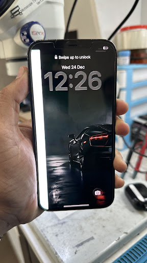 Is your phone screen cracked, battery draining fast, or camera not focusing properly? Get fast, p… post image