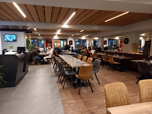 Photo n°4 de brasserie - cave à vins - les 2 bouchons à Saint-Jean-de-Sixt (Bar)