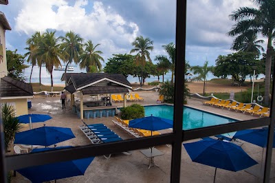 Photos of Rooms Ocho Rios Hotel