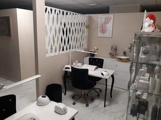 Beauty & Academy GOLD di Marta Zofia Amabile - Thumbnail