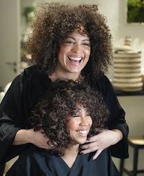 Photo n°28 de Miss Mag à Paris (Salon de coiffure)