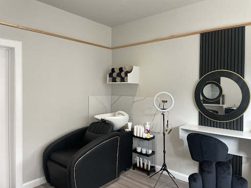 La Bella Hair Styling Studio & Japanese Head Spa