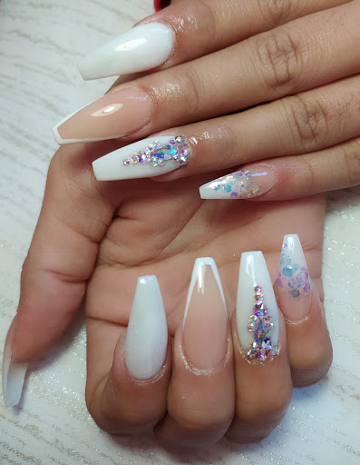 Luz Martínez Salón - Thumbnail