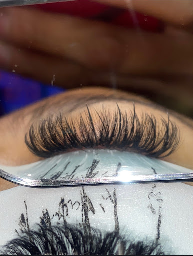 STUDIO VILLAINS LASHES - Thumbnail