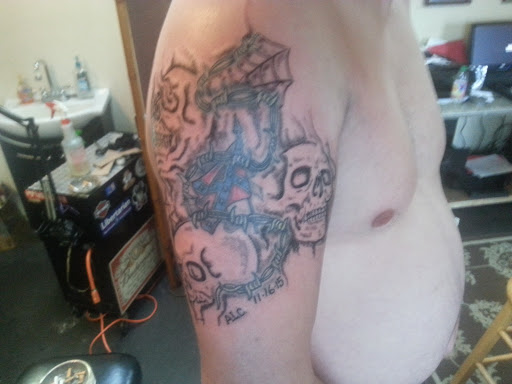 Suicide Kings Tattoo & Piercing - Thumbnail