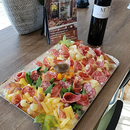 Photo n°4 de La fromagerie à La Tour-du-Crieu (Restaurant italien)