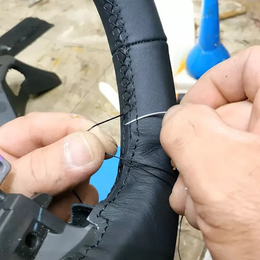 Antica Tappezzeria Scimmietta di Bruno Bassu - Thumbnail