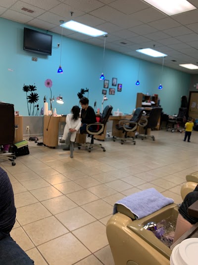 Q Nails Spa Yomaps Net