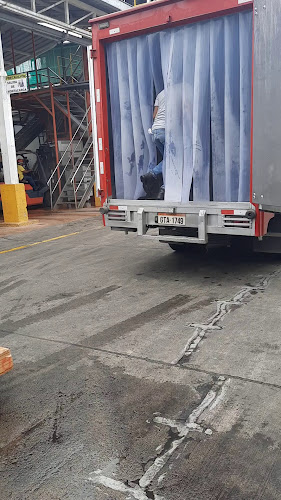 Floresta 2 MZ 132, v 13, Guayaquil 090114