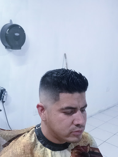 Peluquería y Barbería Olivas