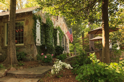 Chanticleer Inn Bed and Breakfast