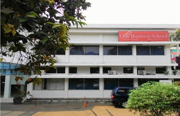 UBS UniSadhuGuna Business School, Author: Rahmat Hidayat